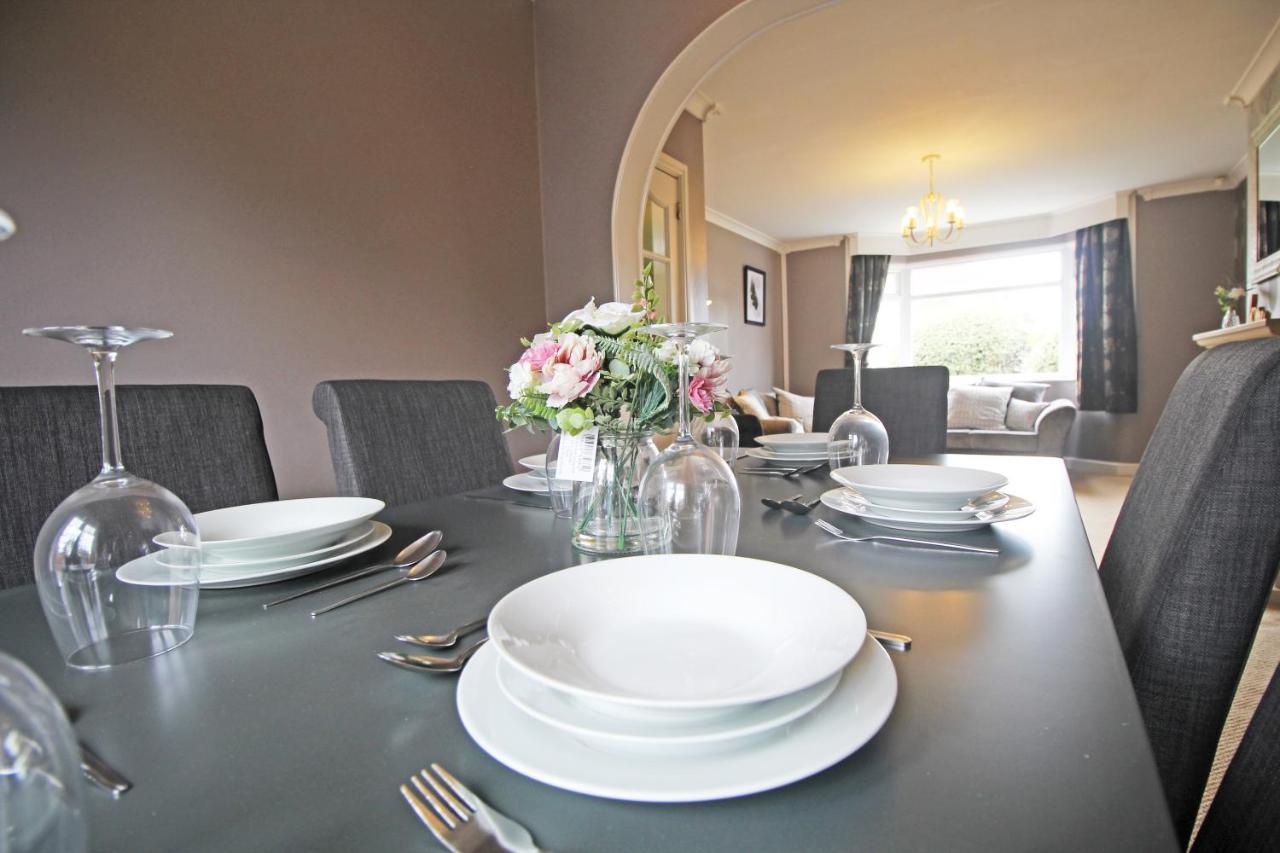 Queens Road - Luxury Spacious Home In Chester Christleton Экстерьер фото